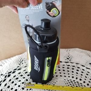 NWT Avia 12 oz water bottle